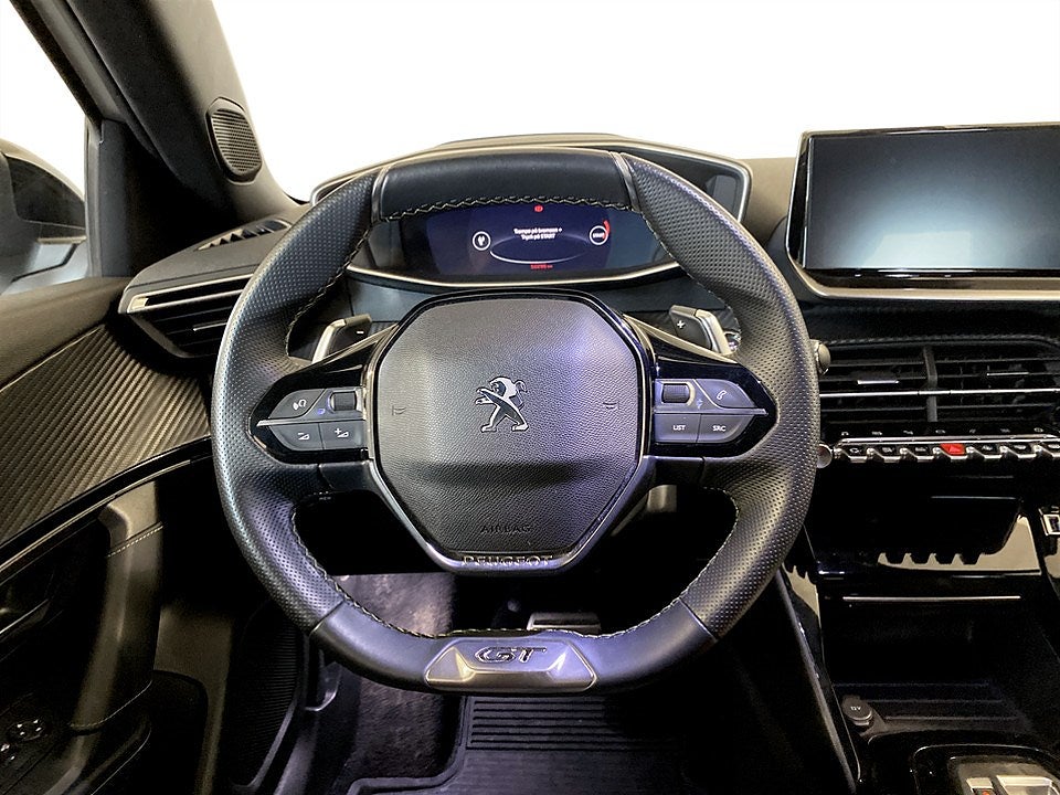 Bild på Peugeot 2008 GT 1.2 PT 130hk Aut - BACKKAMERA, NAV