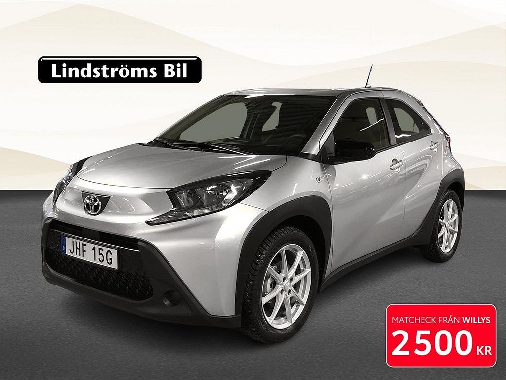 Toyota Aygo X 1.0 Play Vinterhjul Leasing