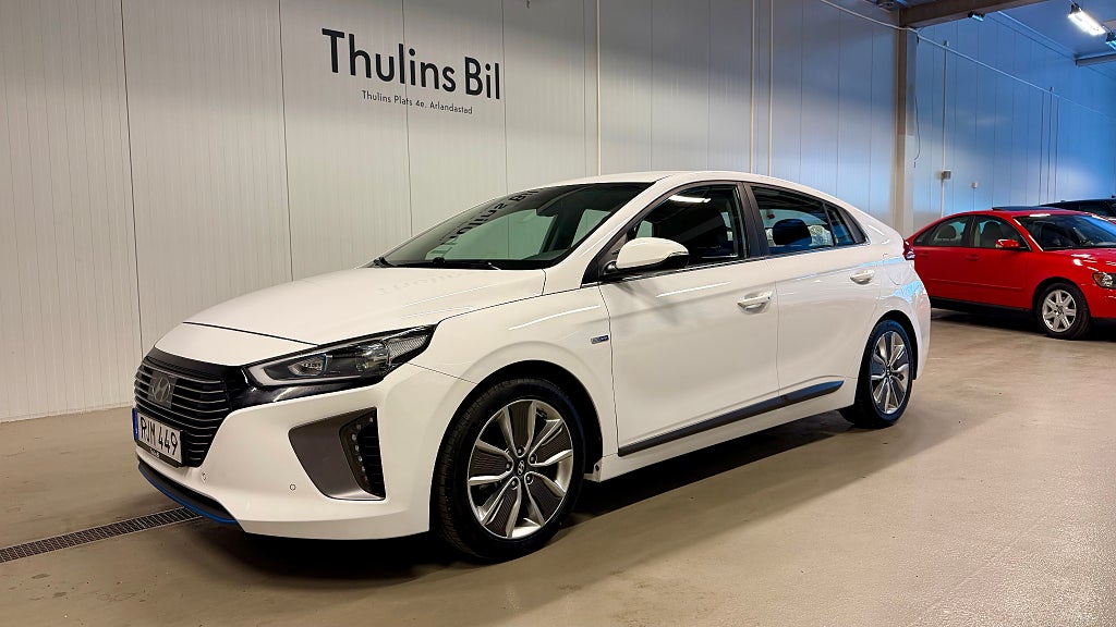 Hyundai IONIQ 1,6 Premium Plus Automat / Nav / Keyless Go / Hybrid
