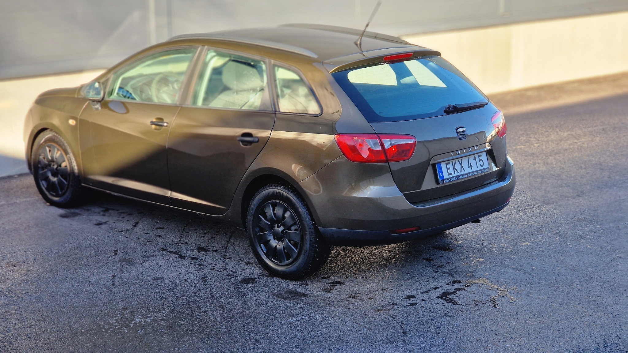 Seat Ibiza ST 1.2 TDI Reference 75hk 2011, bild 3/37