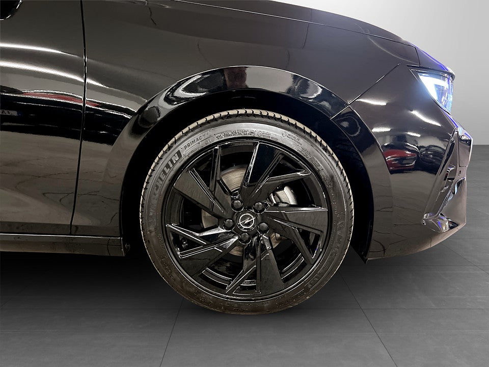 Bild på Opel Astra 5D GS 1.2 PT 130hk Aut KAMPANJRÄNTA 3,99%