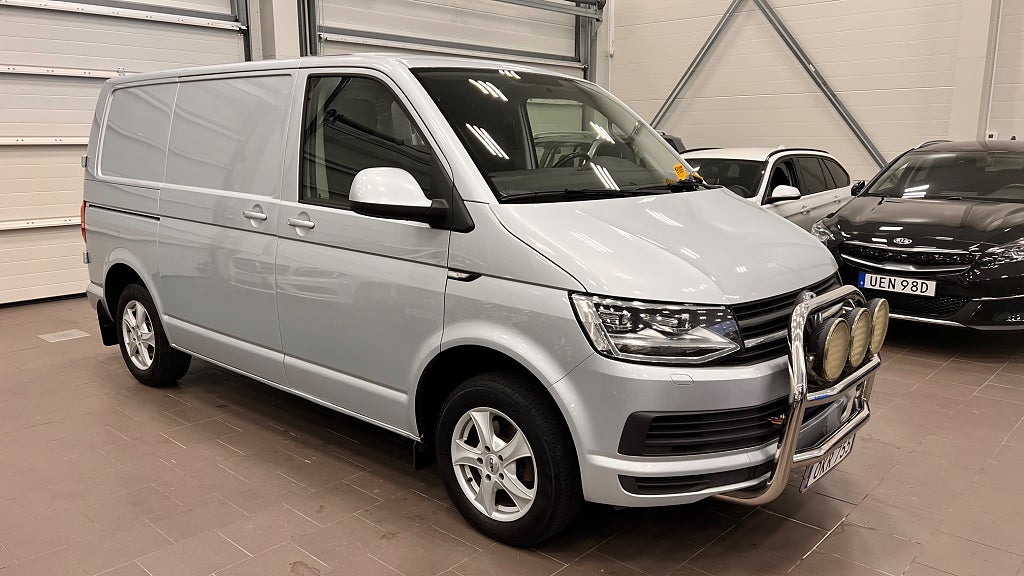 Volkswagen Transporter 2.0 TDI 4Motion 2x Skjutdörr Värmare Drag