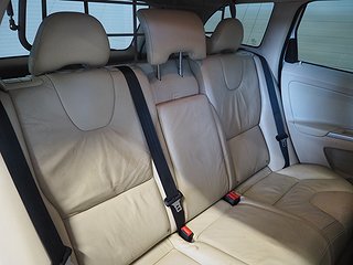 SUV Volvo XC60 12 av 21