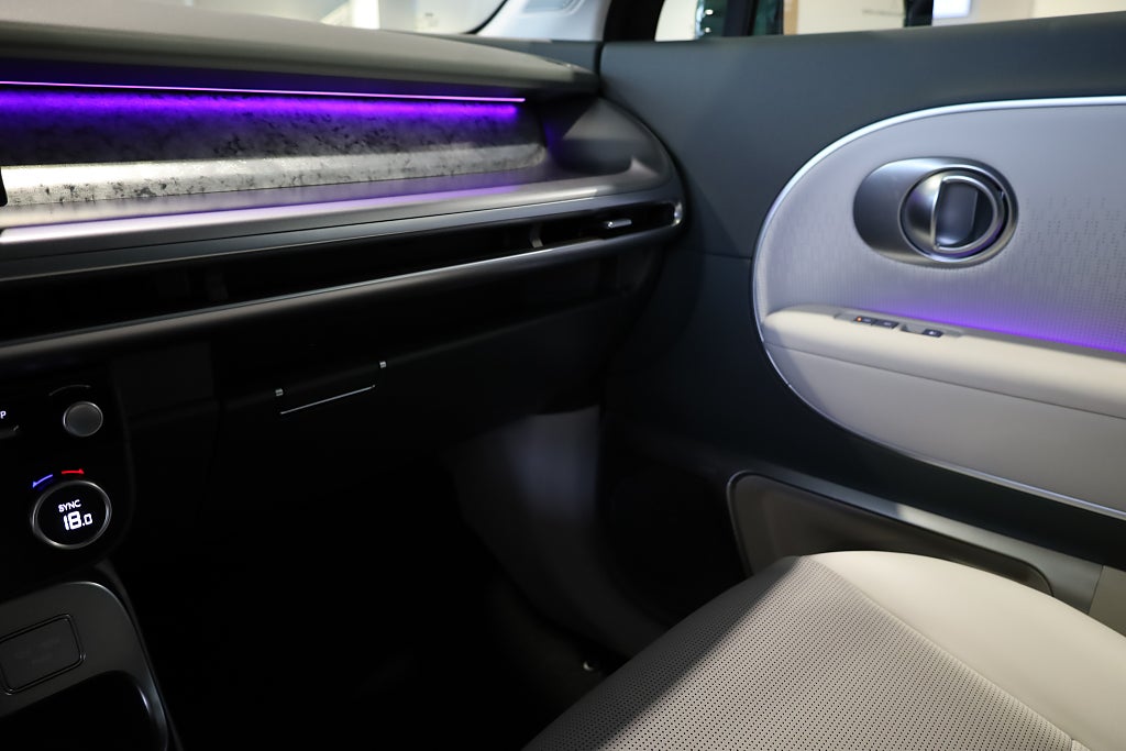 Hyundai IONIQ 9  Calligraphy Line AWD  - Business Lease 2026