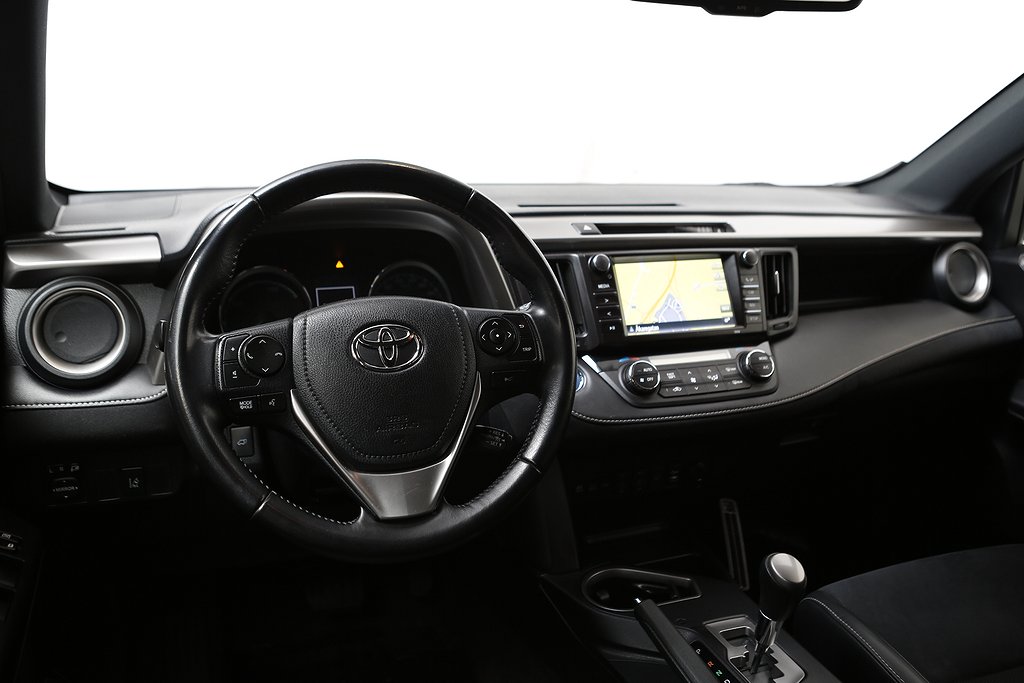 Toyota RAV4 Hybrid 2,5 197hk AWD-i E-CVT Active Plus Drag 2016