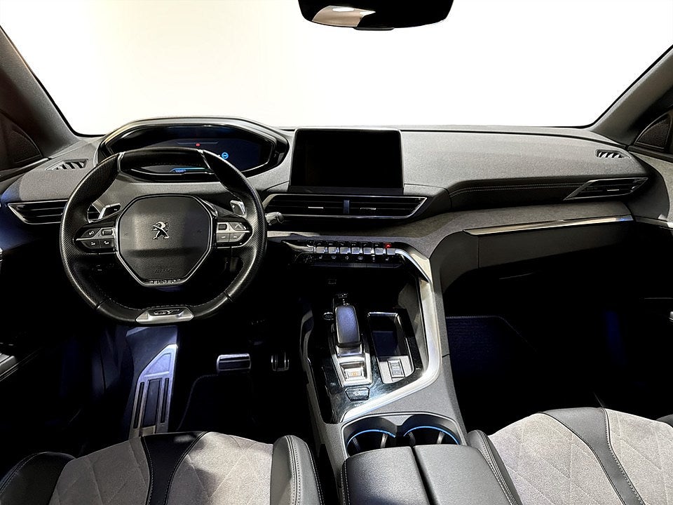 Bild på Peugeot 3008 GT Hybrid4 300hk Aut 4WD - B-KAMERA, NAVI