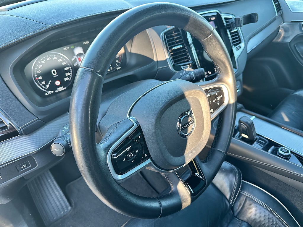 Volvo XC90 B5 AWD R-Design Pro Edition / 7sits