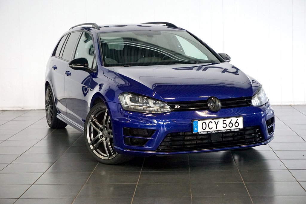 Volkswagen Golf R Sportscombi Dynaudio B-kamera 300hk