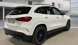 SUV Mercedes-Benz GLA 2 av 12