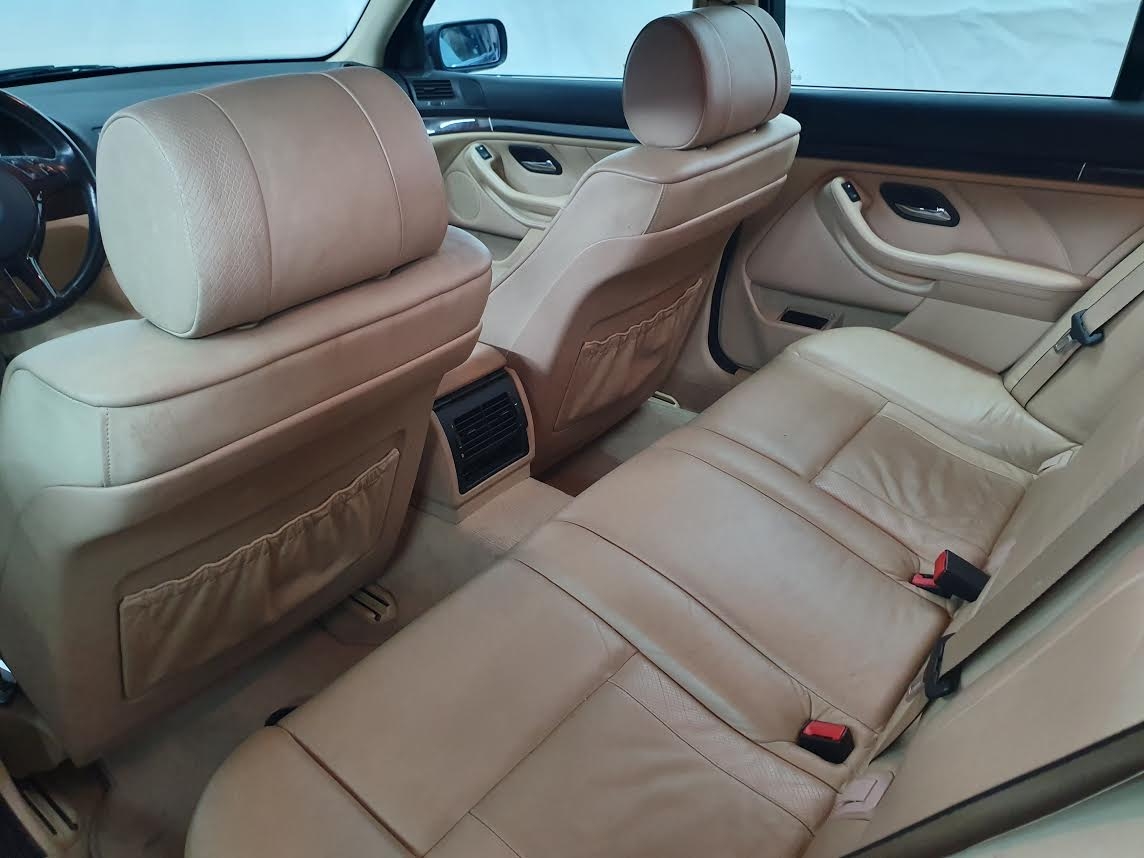 BMW 525 i Touring 192hk 2002, kuva 6/33