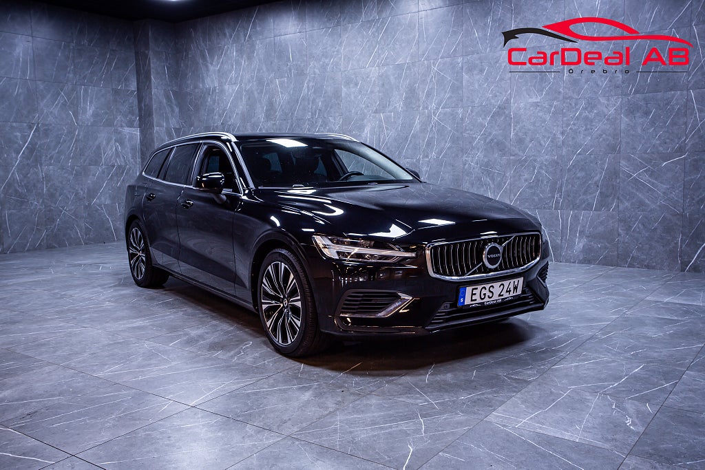 Volvo V60 Recharge T6 AWD 350hk Core B-Kam BLIS CarPlay MOMS