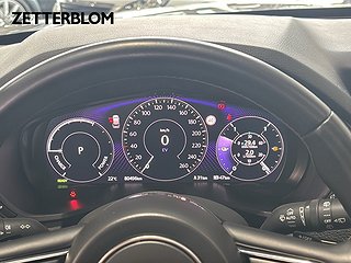 SUV Mazda CX-60 11 av 13