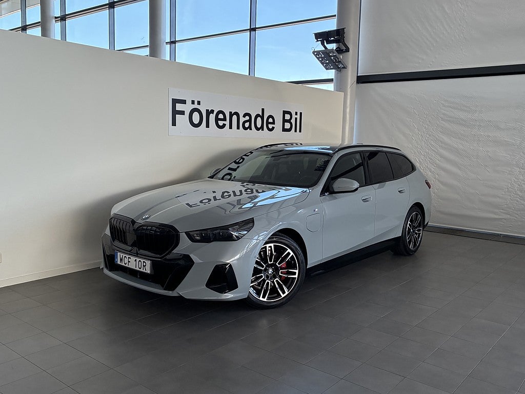 BMW 530e xDrive Touring M Sport Pro Drag H/K DriveAssistPlus 