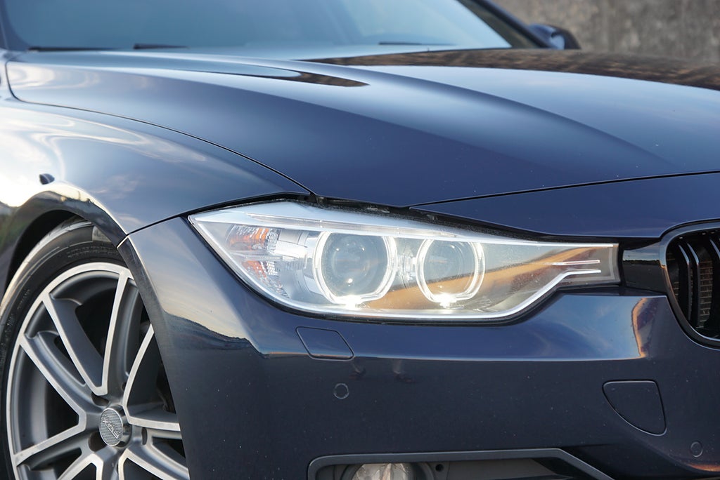 BMW 320D 184hk Sedan Sportline|Taklucka|P-Sensorer|HiFi|