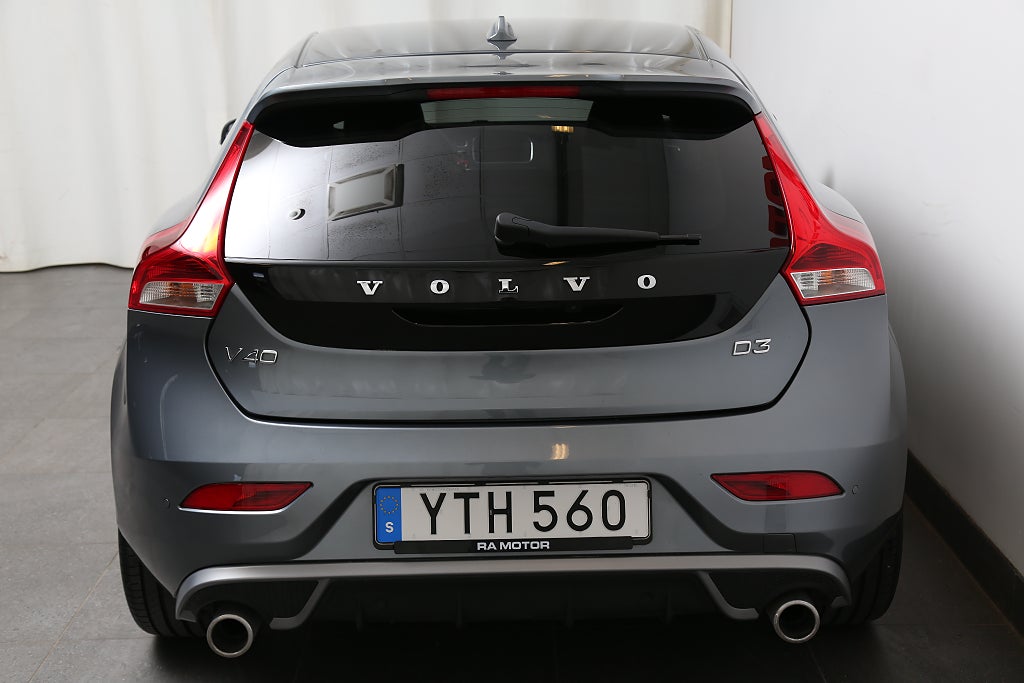 Volvo V40 D3 150hk R-Design Edition Aut Kamera Navi Teknikpaket