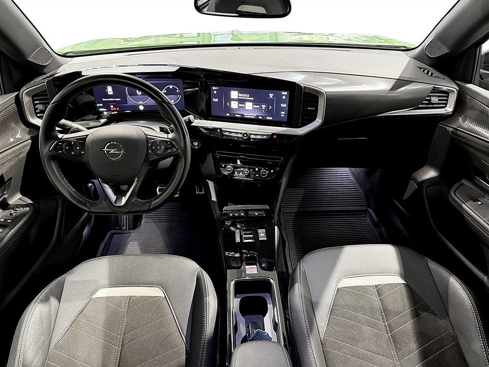 Bild på Opel Mokka Ultimate 1.2 Turbo 130hk Aut - B-KAMERA, CARPLAY