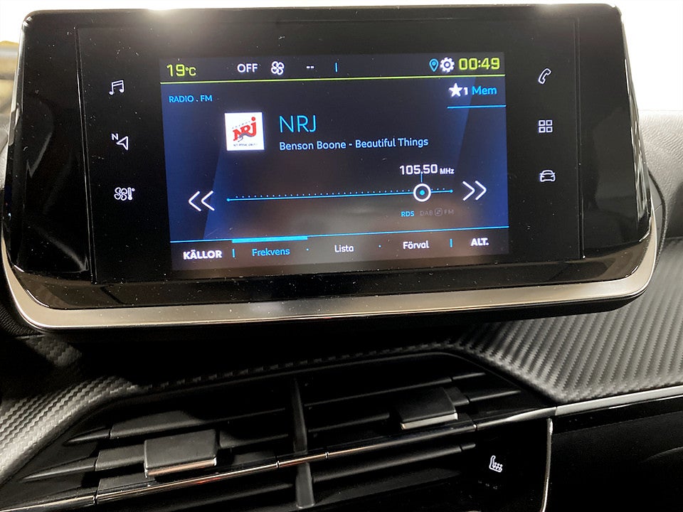Bild på Peugeot E-2008 Allure Pack 50kWh 136hk Aut - B-KAMERA, CARPLAY