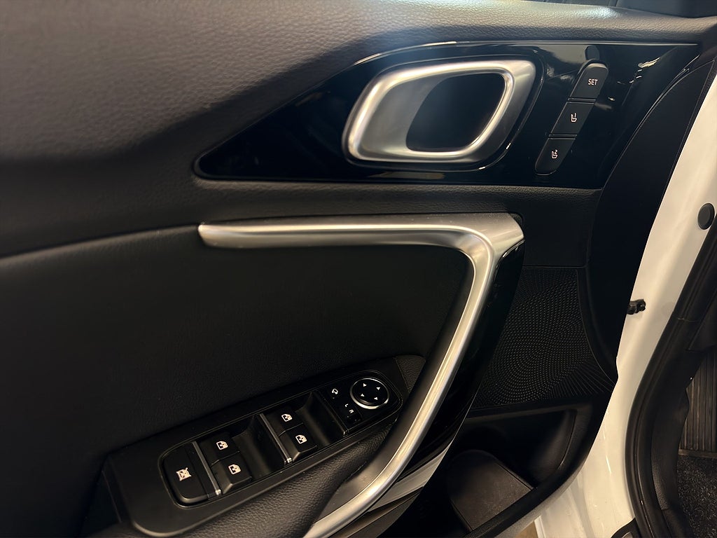 Kia Ceed SW Plug-in Hybrid, Advance PLUS 2, Läder, Pano, Navi, Kamera