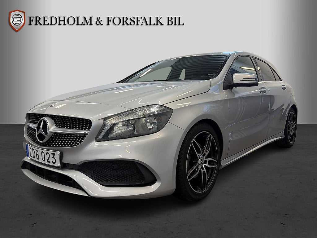 Mercedes-Benz A 200 156HK AMG Backkamera Keyless Carplay Årsskatt 690KR