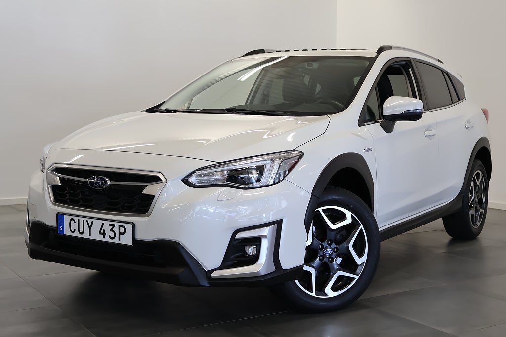 Subaru XV E-Boxer / Summit / V-Hjul / Drag / Taklucka / M-Värm