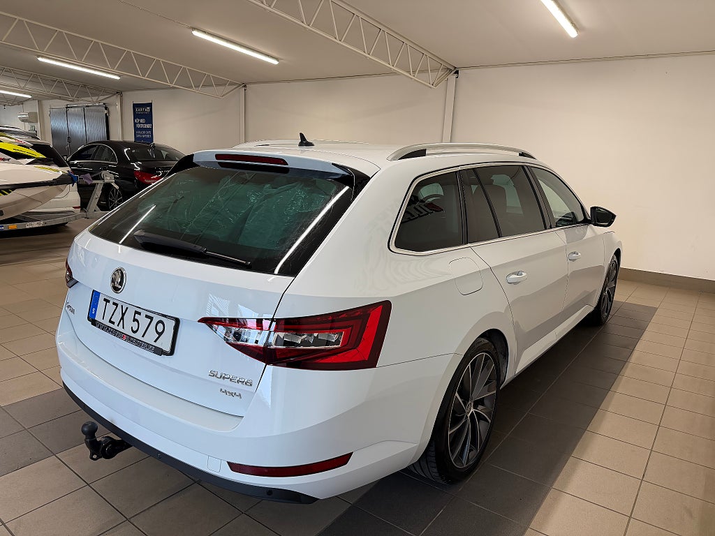 Skoda Superb 2016 - miniatyr 4