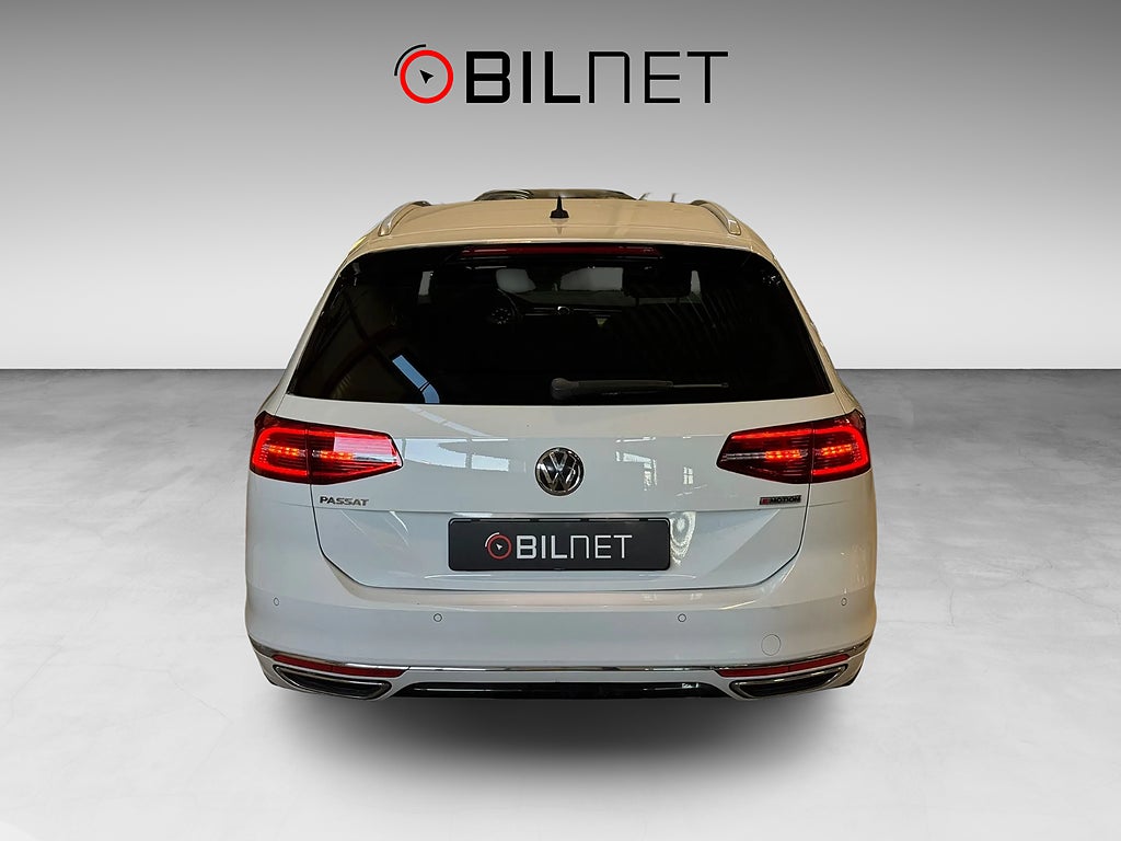 Volkswagen Passat Sportscombi 2.0 TDI 4M GT*3,99%*R-Line DynAudio Kamera