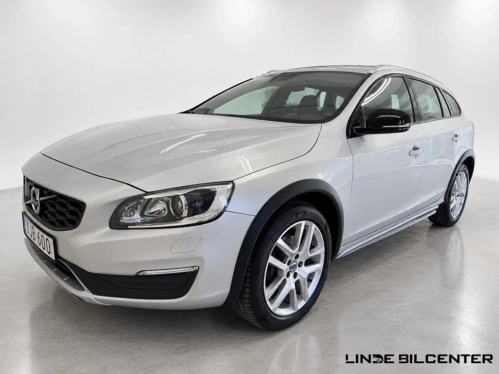Volvo V60 Cross Country Cross Country D4 AWD 190hk Business Advanced