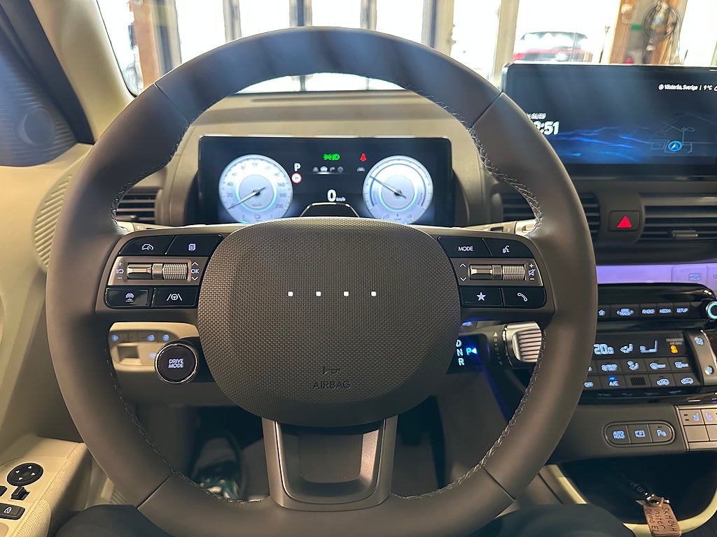 Hyundai IONIQ INSTER Essential 49 kWh Essential thumbnail