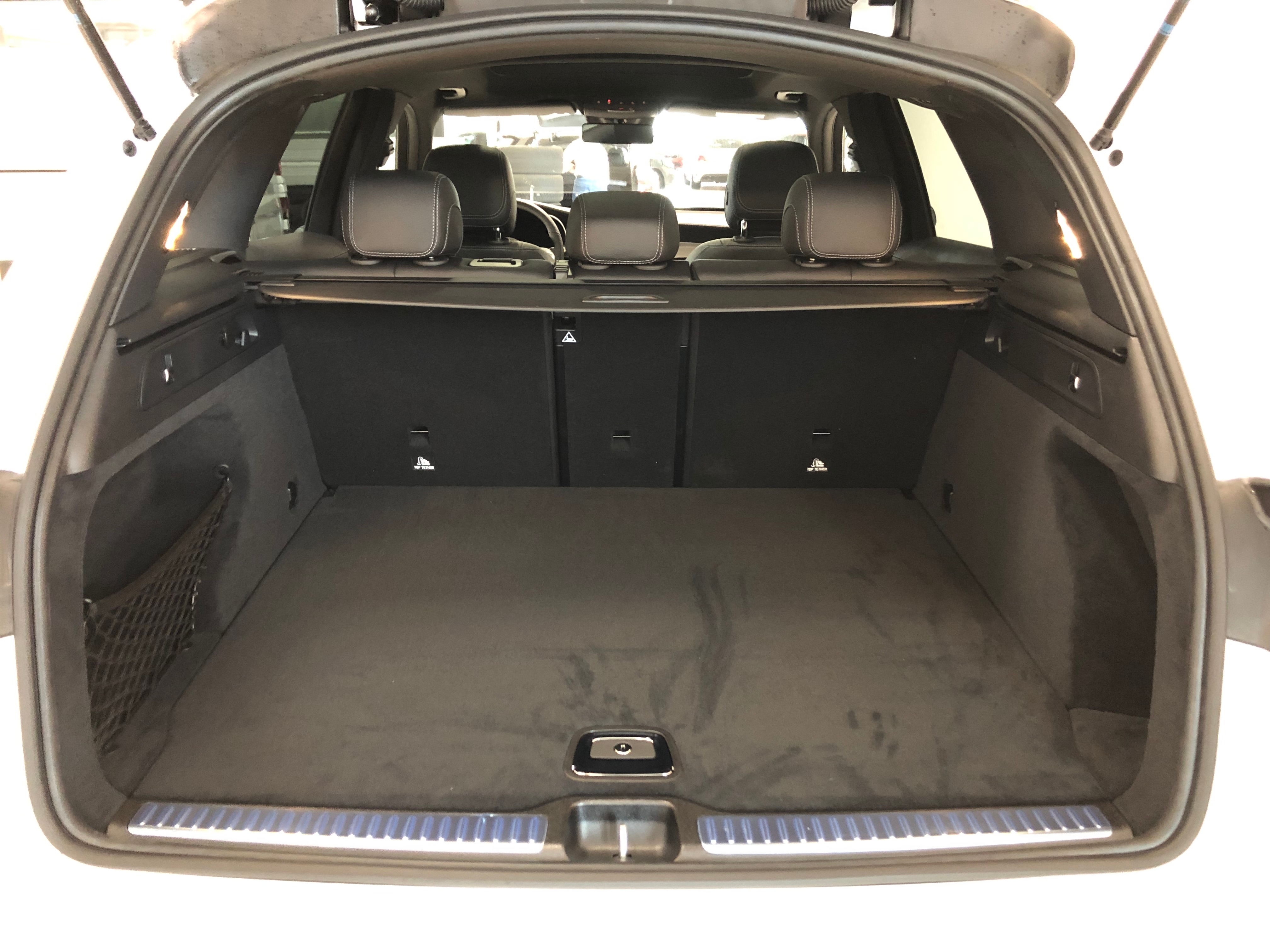 Mercedes-Benz GLC 200d 4-M AMG Värmare 2020, bild 4/35