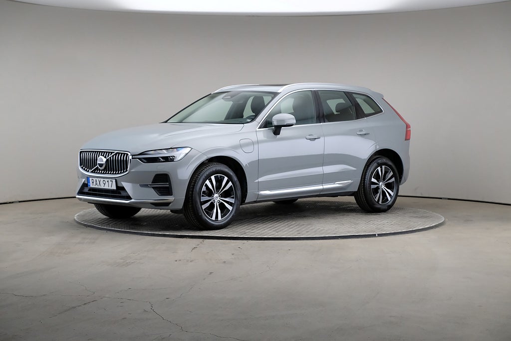 Volvo XC60 Recharge T6 350hk AWD Core Edition Pano