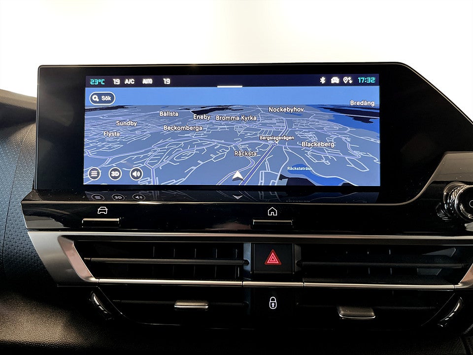 Bild på Citroën C4 X Shine 1.2 PT 130hk Aut 360-KAMERA RATTVÄRME