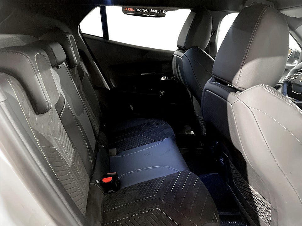 Bild på Peugeot 2008 GT 1.2 PT 130hk Aut B-KAMERA CARPLAY