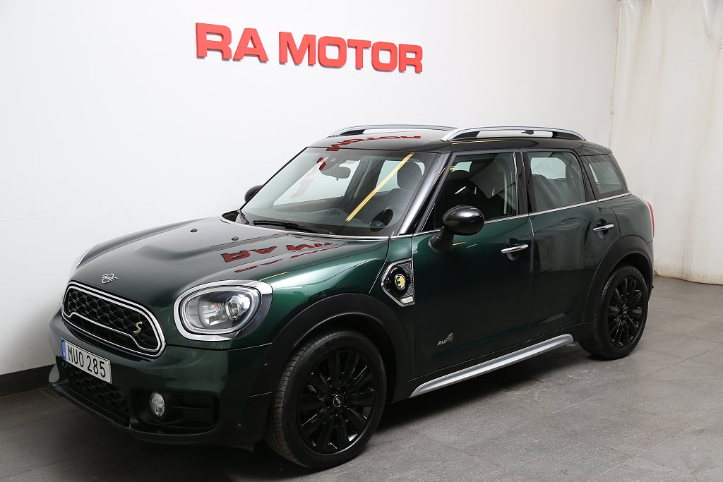 MINI Countryman Cooper SE ALL4 Salt II Aut Plug-In H/K Navi Kamera 2019