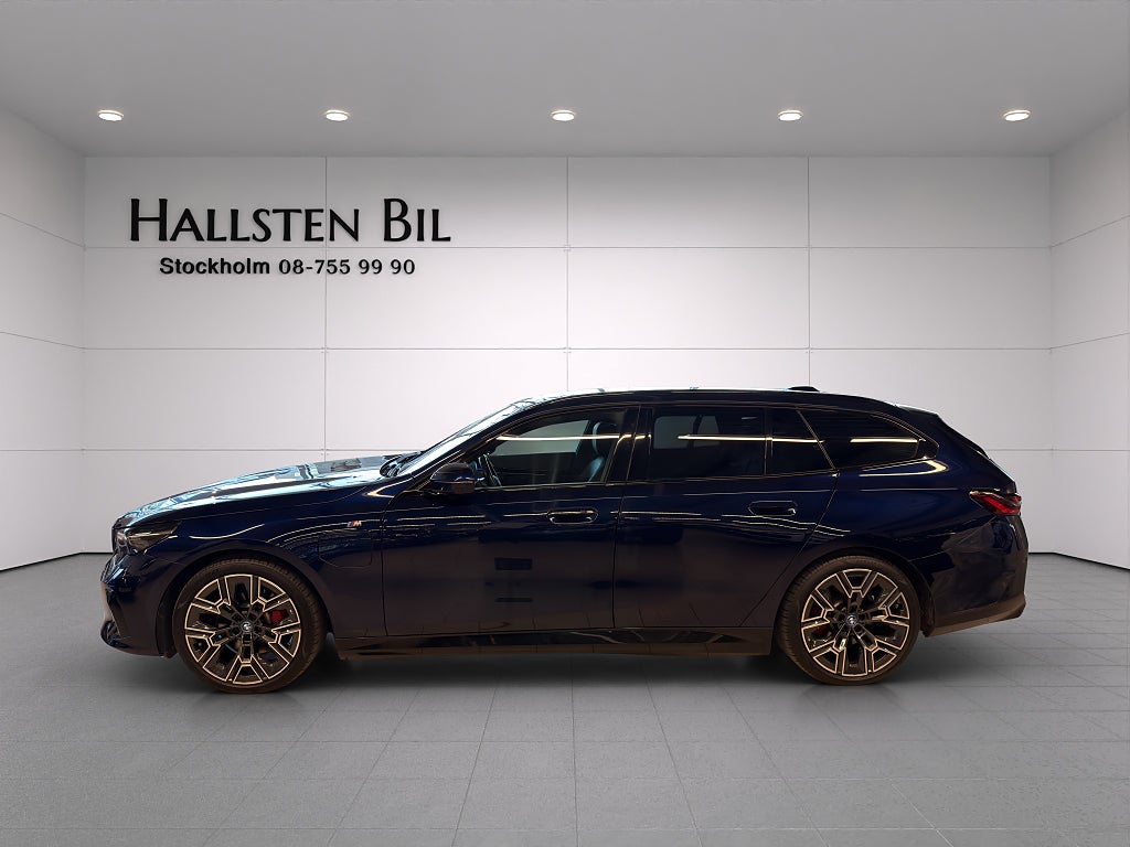 BMW 530e xDrive Touring M Sport PRO Drag Panorama MOMS 1 Ägare