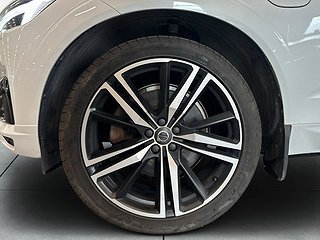 Volvo XC60 Recharge T8 AWD R-Design S&V-Hjul/Drag/Pano/360