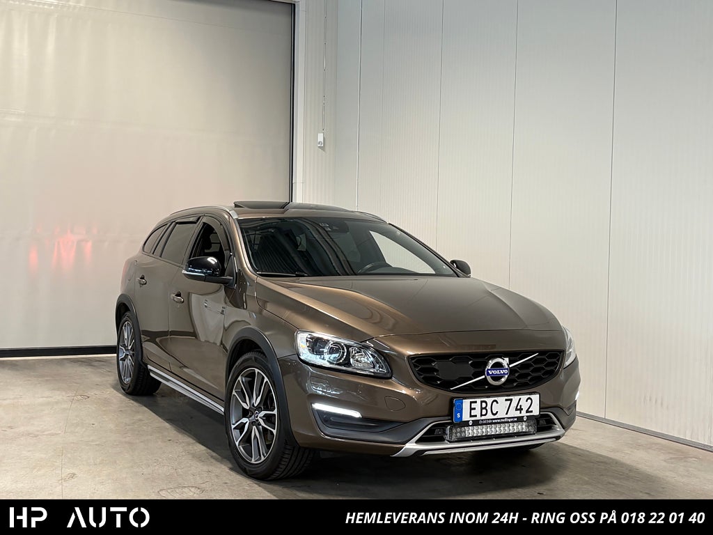 Volvo V60 Cross Country D4 AWD Summum Kamrem nybytt 2 brukare Dragkrok