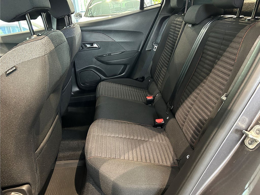 Bild på Peugeot 2008 Active Pack 1.2 PT 130hk Aut - CARPLAY, FARTÅLLARE