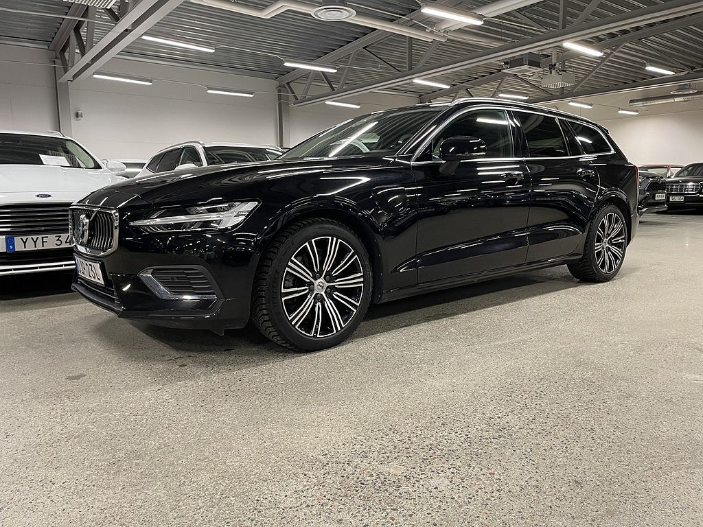 Volvo V60 Recharge T6 AWD Geartronic Läder H/K