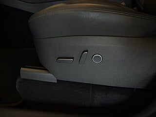 Tesla Model Y Long Range AWD Long Range Värmepump/Elstolar/Pano/Navi – bild 17