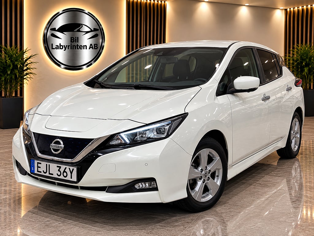 Nissan Leaf 40 KWH 150 HK AUTOMAT 2521 MIL 2 NYCK.  SOM&VINT MOMS