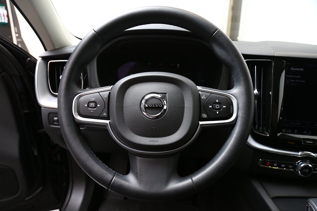 Volvo XC60 Recharge T6 340hk Inscription Exp Läder Pano Drag Moms 2022