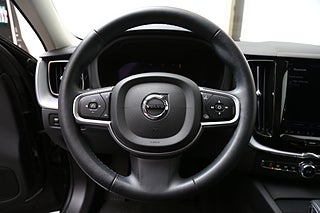 SUV Volvo XC60 16 av 26