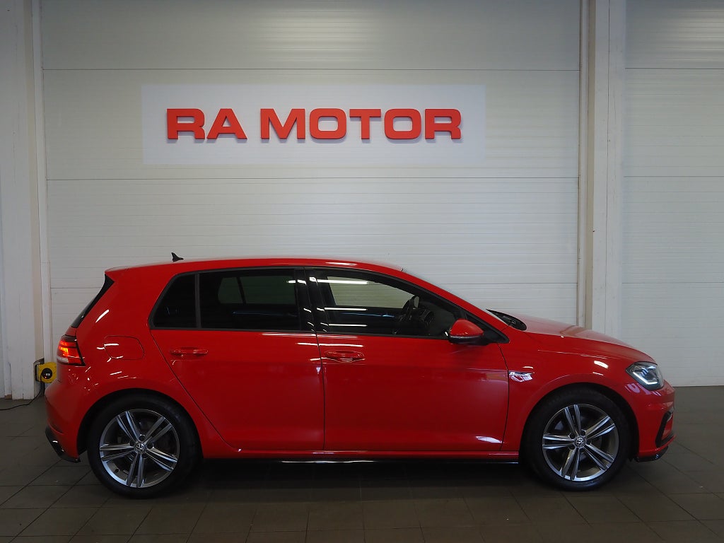 Volkswagen Golf 1.5 TSI 150hk GT R-Line Dragpkt Pluspkt P-Värm Kamera 2020