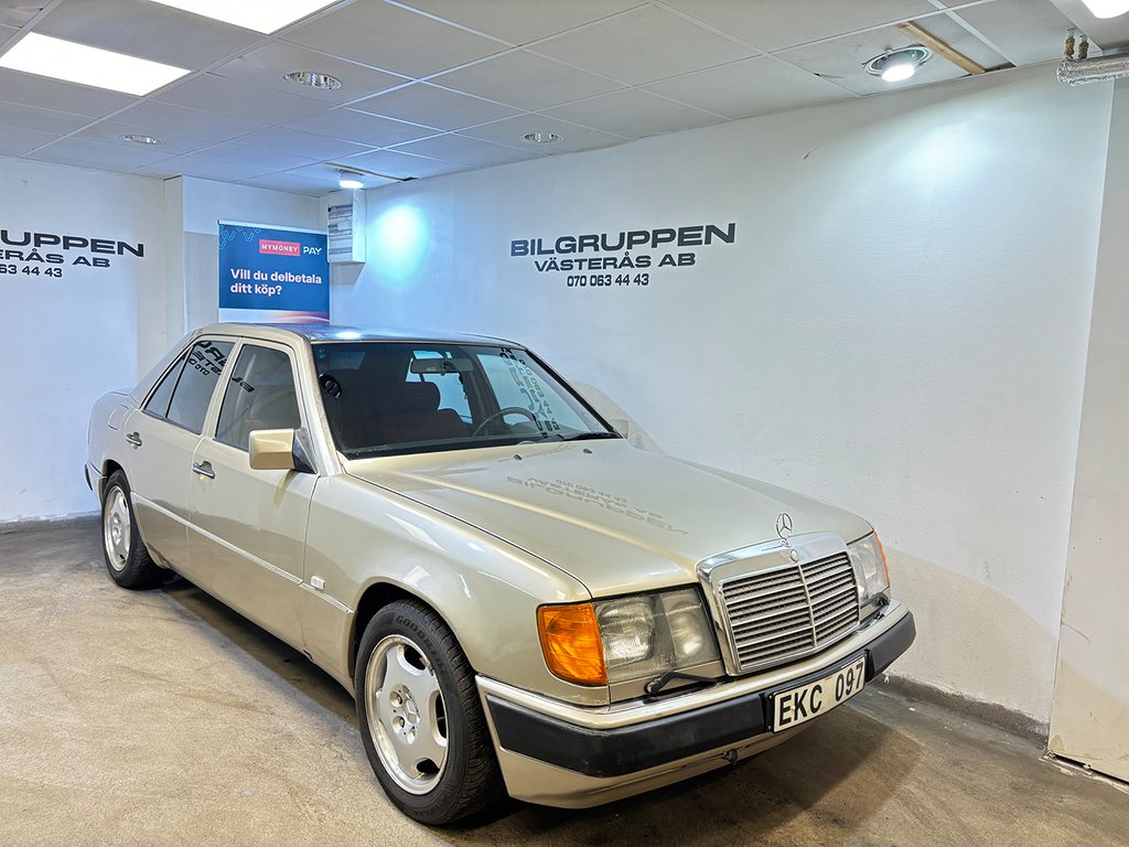 Mercedes-Benz 230 E 132HK / M&K - Värm / Unik / Välskött