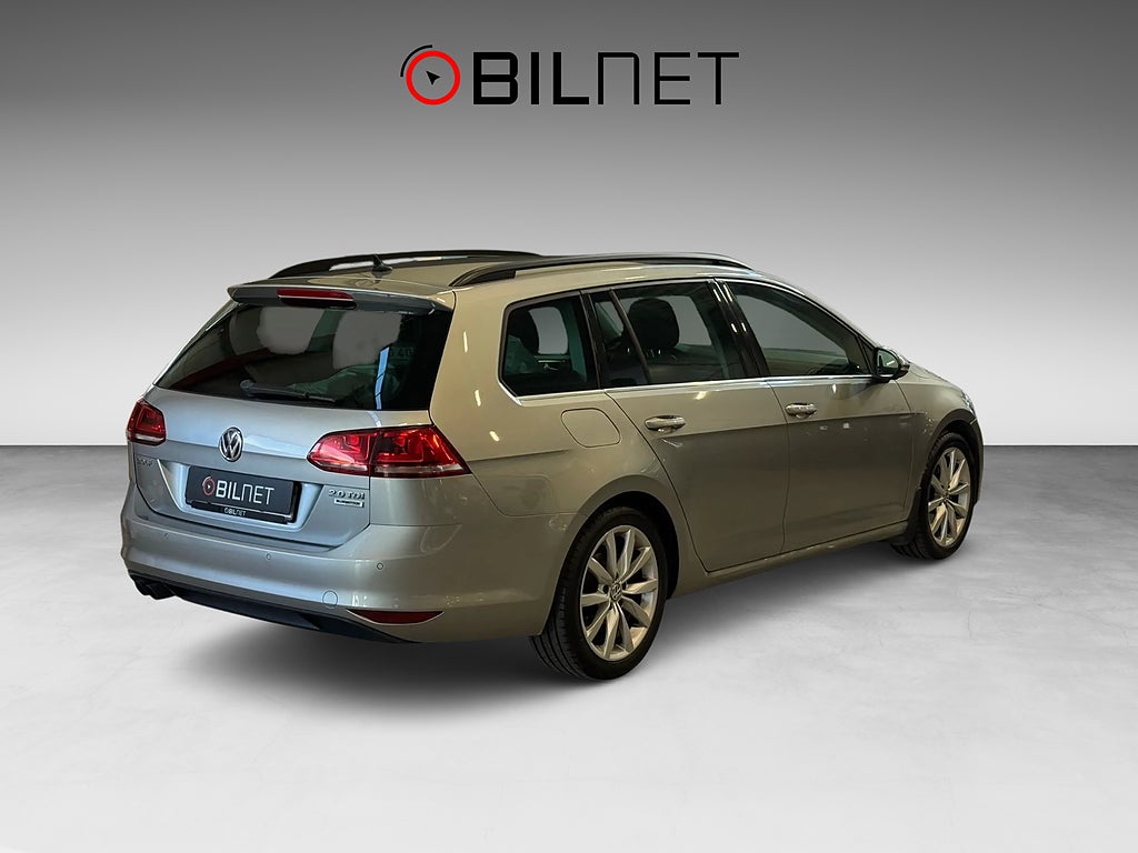 Volkswagen Golf Sportscombi 2.0 TDI GT *3,99%* Värm Drag Kamera