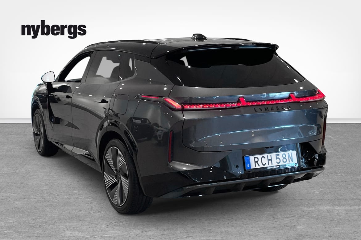 Lynk & Co 08 More PHEV 2025, bild 3/38
