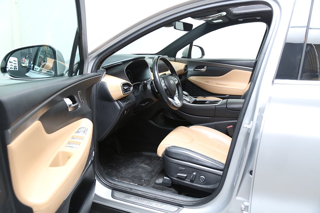 Hyundai Santa Fe PHEV 265hk 4WD 7-sits Advance Luxury pkt Leasbar Drag 2021