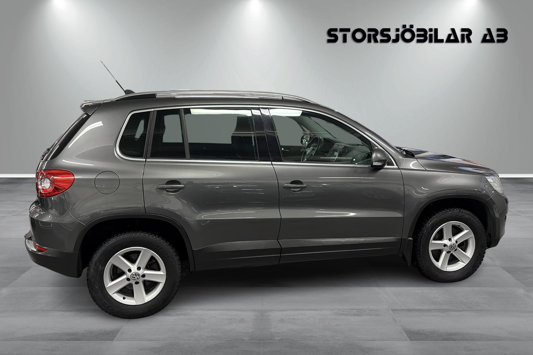 Volkswagen Tiguan 2.0 TDI Sport & Style 2011, bild 2/10