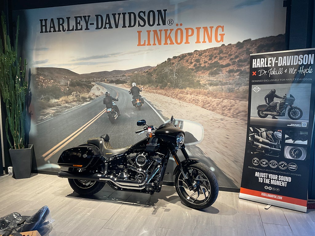 Harley-Davidson SportGlide 