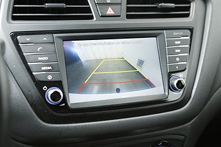 Halvkombi Hyundai i20 21 av 27